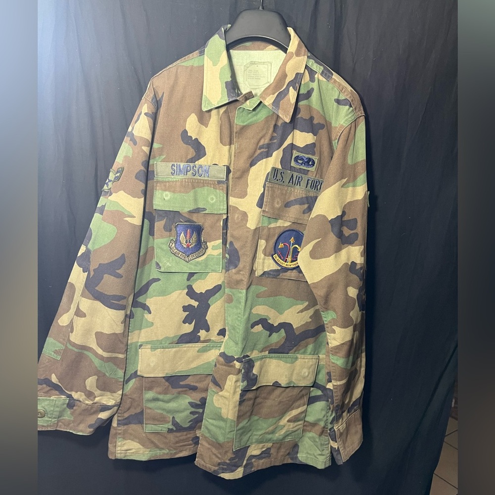 Vintage US Air Force 70s VTG Woodland Camo Field Jacket Small-XLong